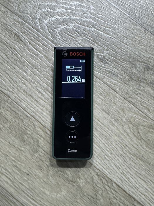 Telemetru ZAMO Bosch
