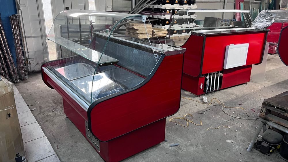 Vitrina frigorifica profesionala cu dezghetare automata