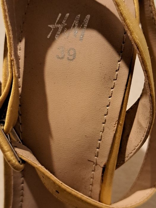 Sandale pentru doamne