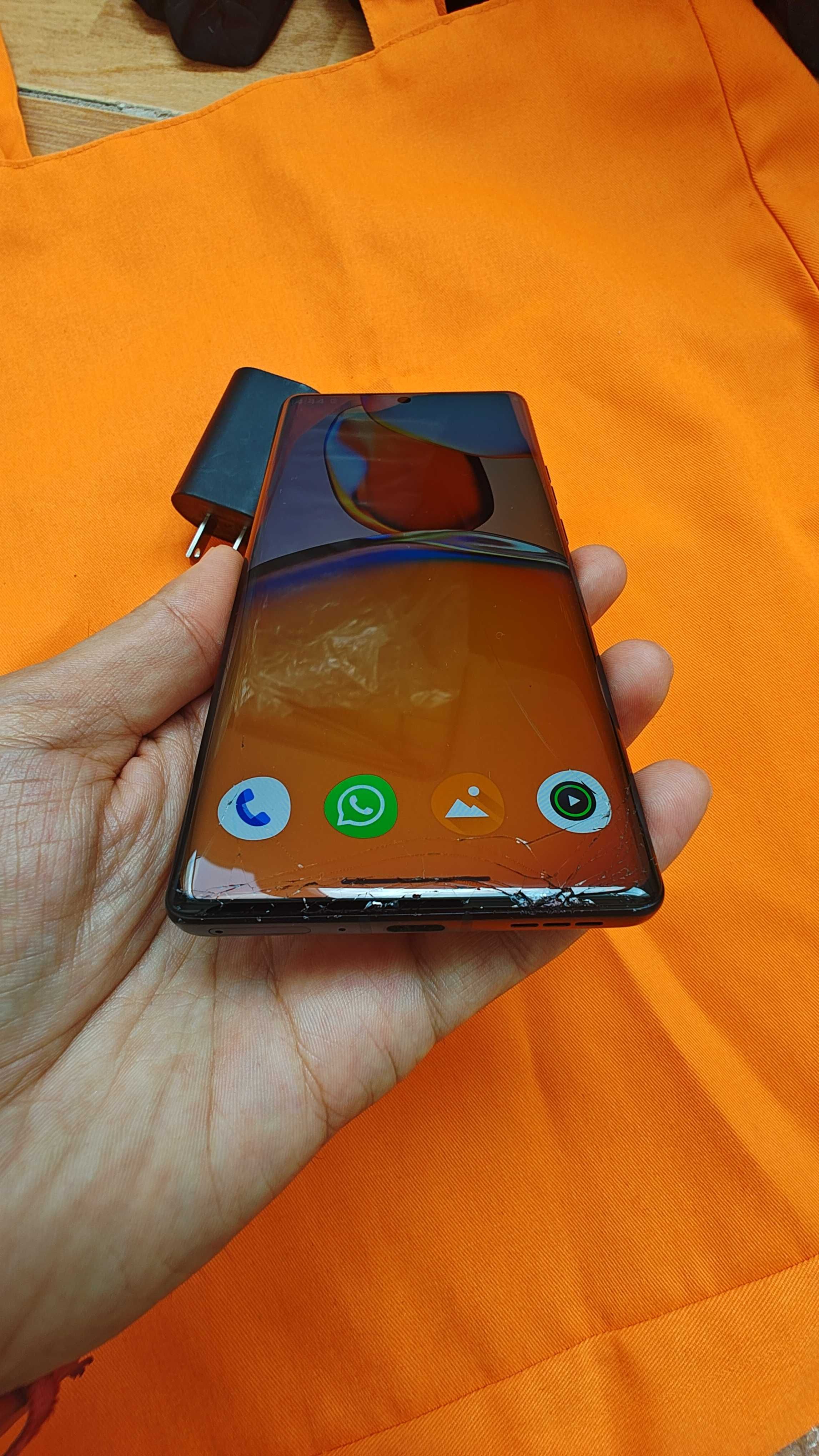 512 ГБ МОЩНЫЙ Смартфон Motorola Edge Plus+ 5G 512GB Snapdragon 8 Gen2