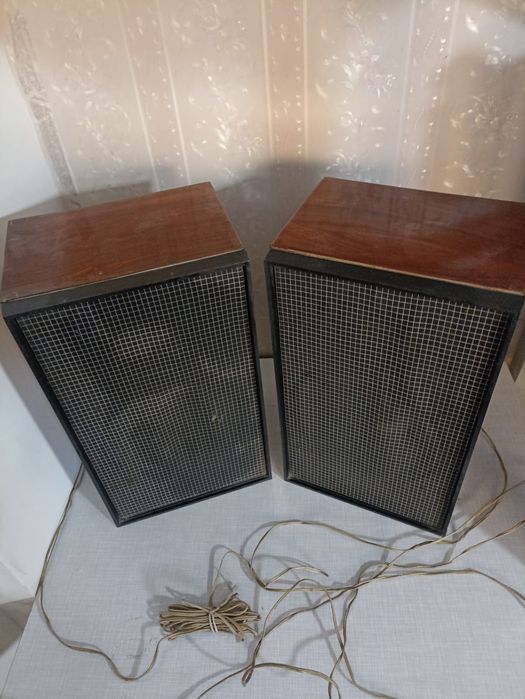 Продам колонки , акустические системы