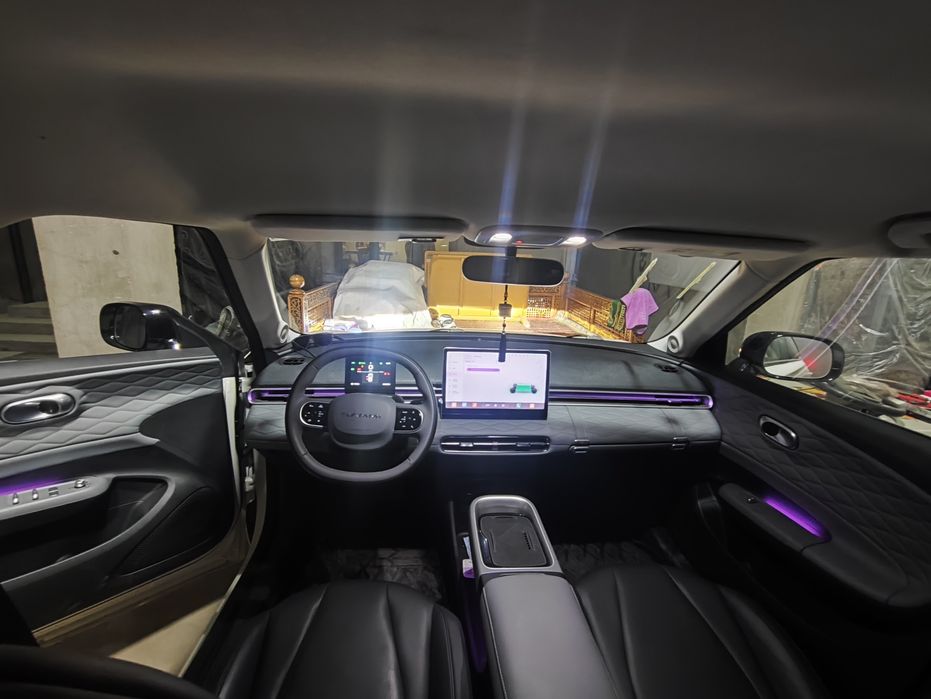 Donfeng nammi 01 elektiramabil sotiladi