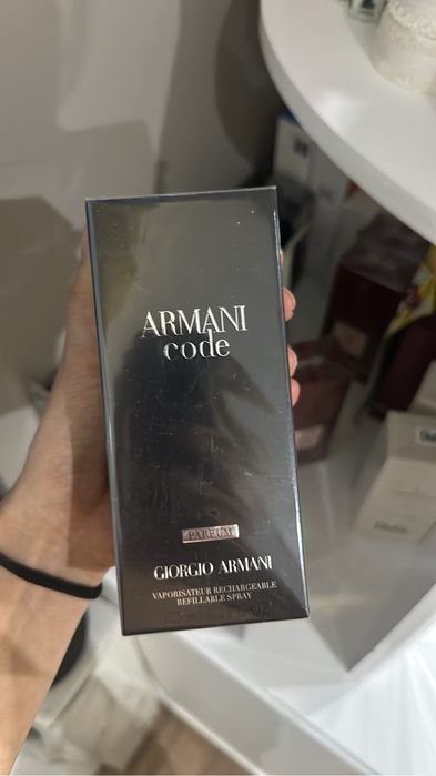 Парфюм  люкс сегмента