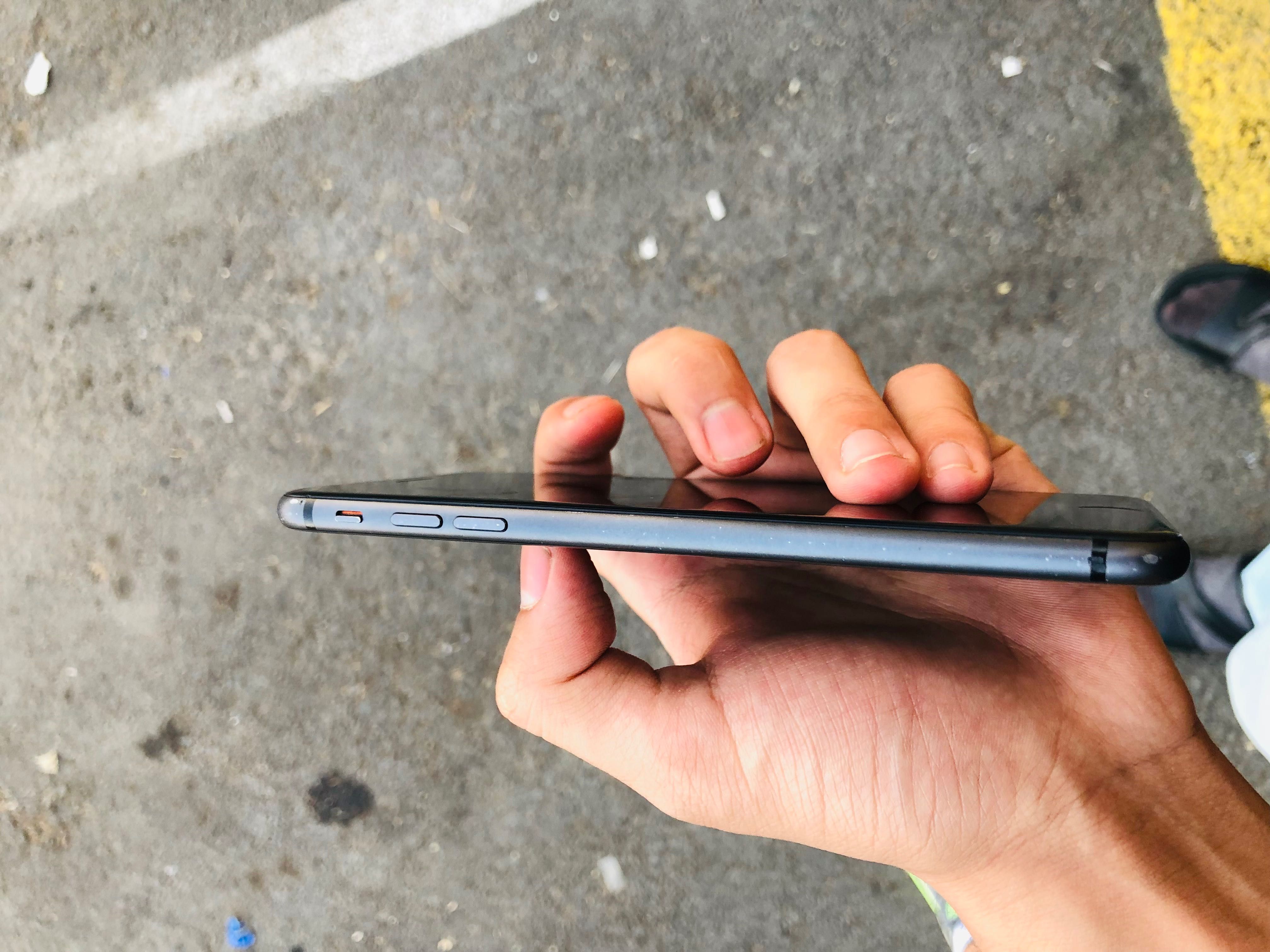 Iphone 8 plus chotki