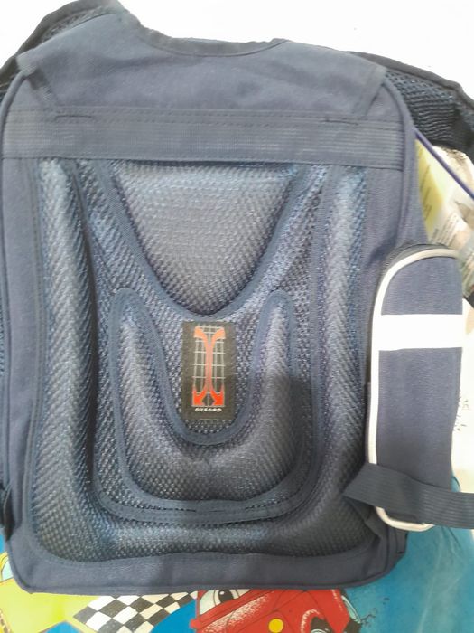 Школьный портфель для мальчика с 1 до 3 класса новая с этикеткой