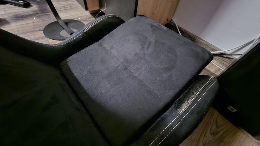 Scaun volan gaming Playseat Evolution Alcantara full box complet