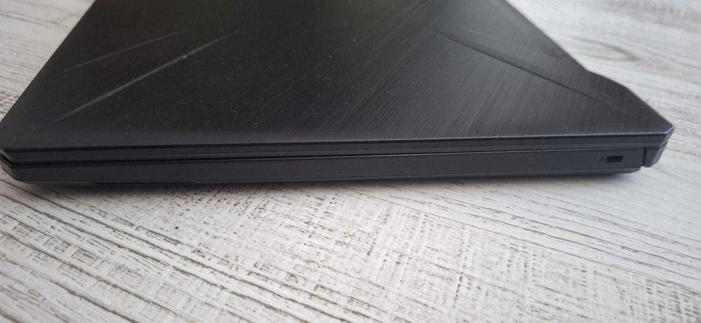 Laptop Asus Tuf Lap top gaming