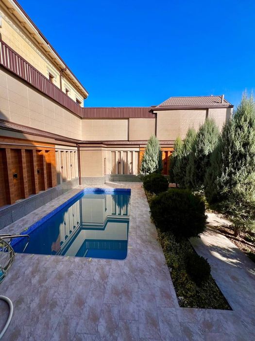 Продается угловой дом на Никитина 4.3 соток