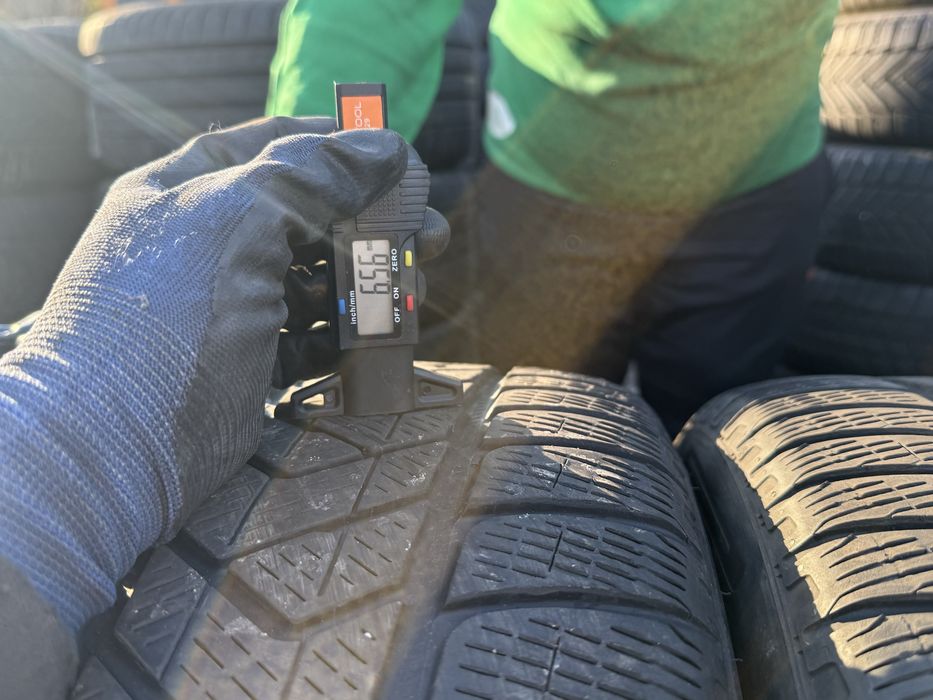 Зимни гуми 235/55/19