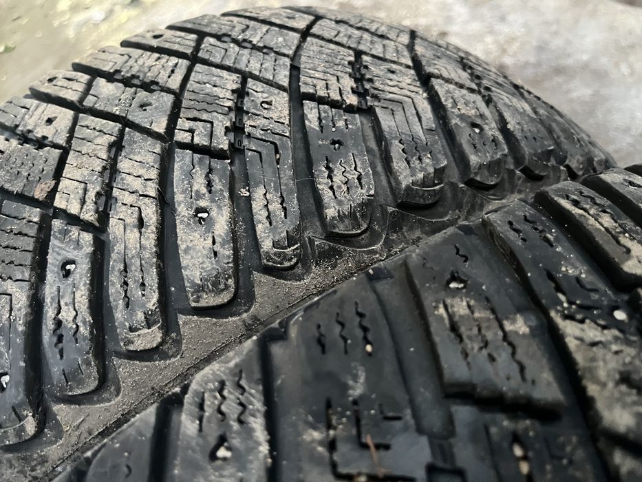 Шины 215/60 r16, 2 баллона