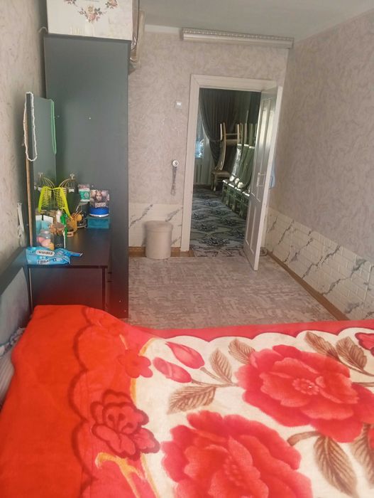 Uy sotiladi dbovy 2xonali