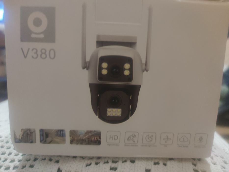 нови 8 МР двойни камера за видеонаблюдение