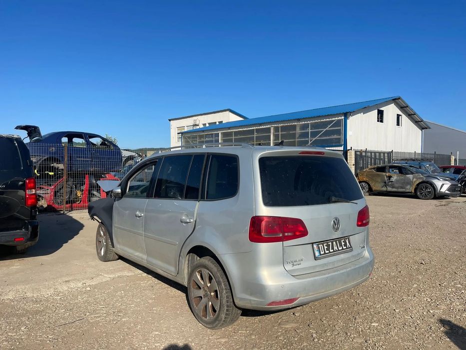 Dezmembrari Volkswagen Touran 2013/ 2.0TDI / DSG