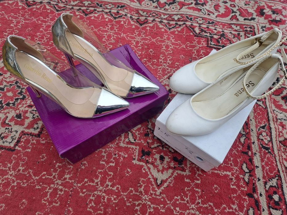 lPhone 11 c гарантей