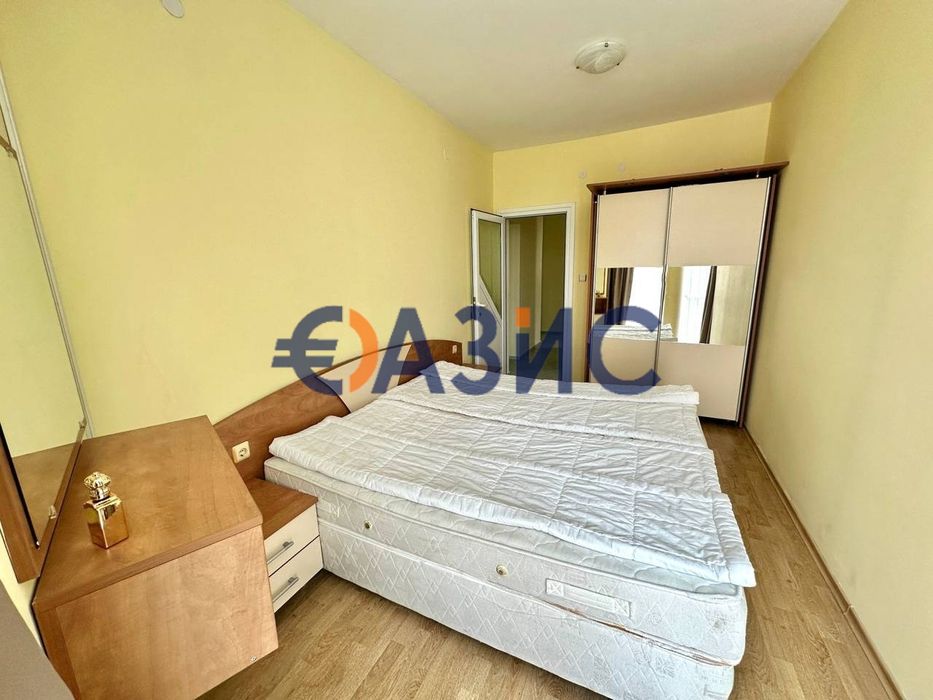 Продава се Тристаен апартамент в к.к. Слънчев бряг - 97 кв.м за 552 €/кв.м - Снимка #9