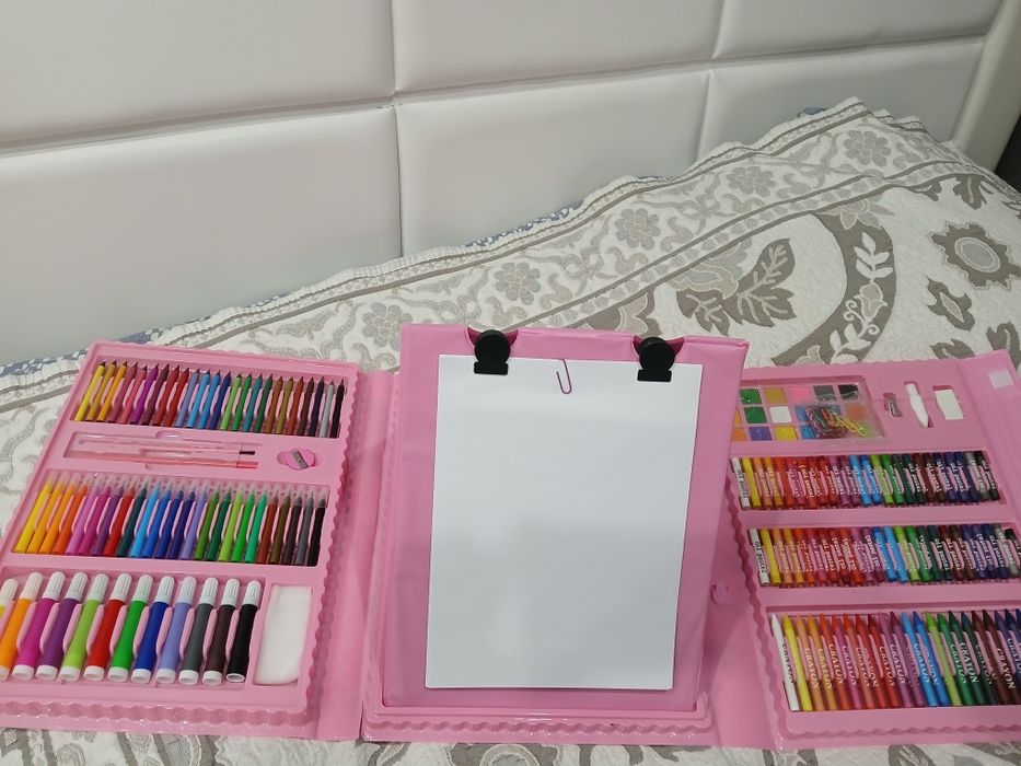 Продам детский набор для творчества.