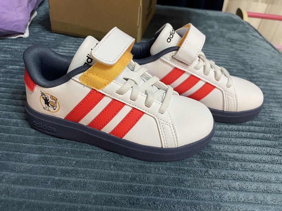 Маратонки Адидас Adidas,