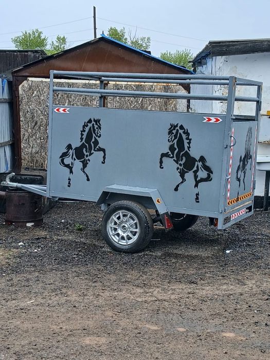 Продам прицеп скотовоз усилинный