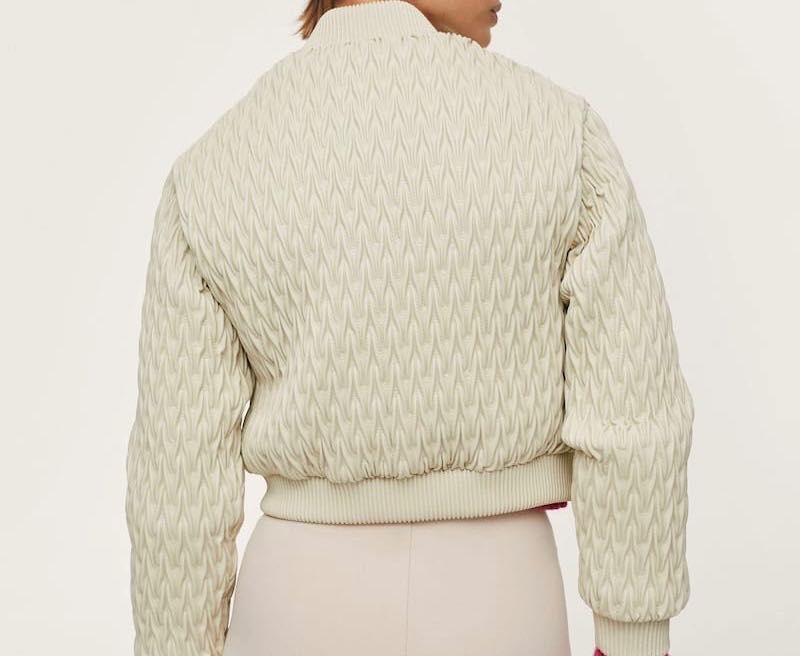 Чисто ново яке Mango