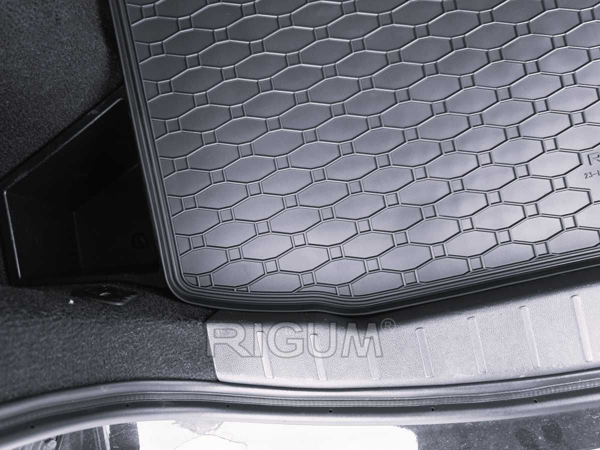 Гумени стелки или багажник CITROEN C4 AIRCROSS PEUGEOT 4008 след 2010г