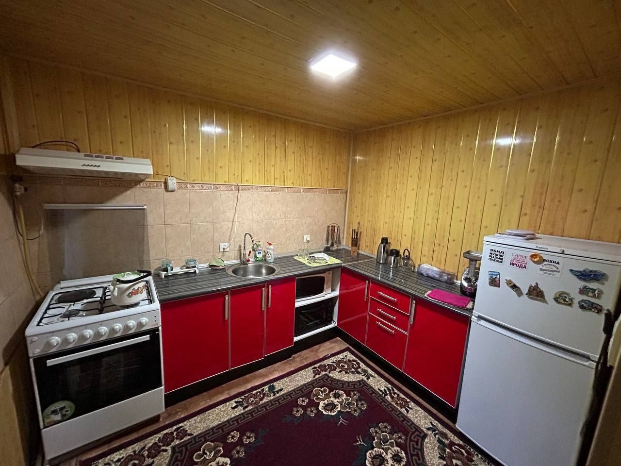 Продаётся дом в г. Ангрен, махалля Кук Терак (ориентир — Теплосеть)