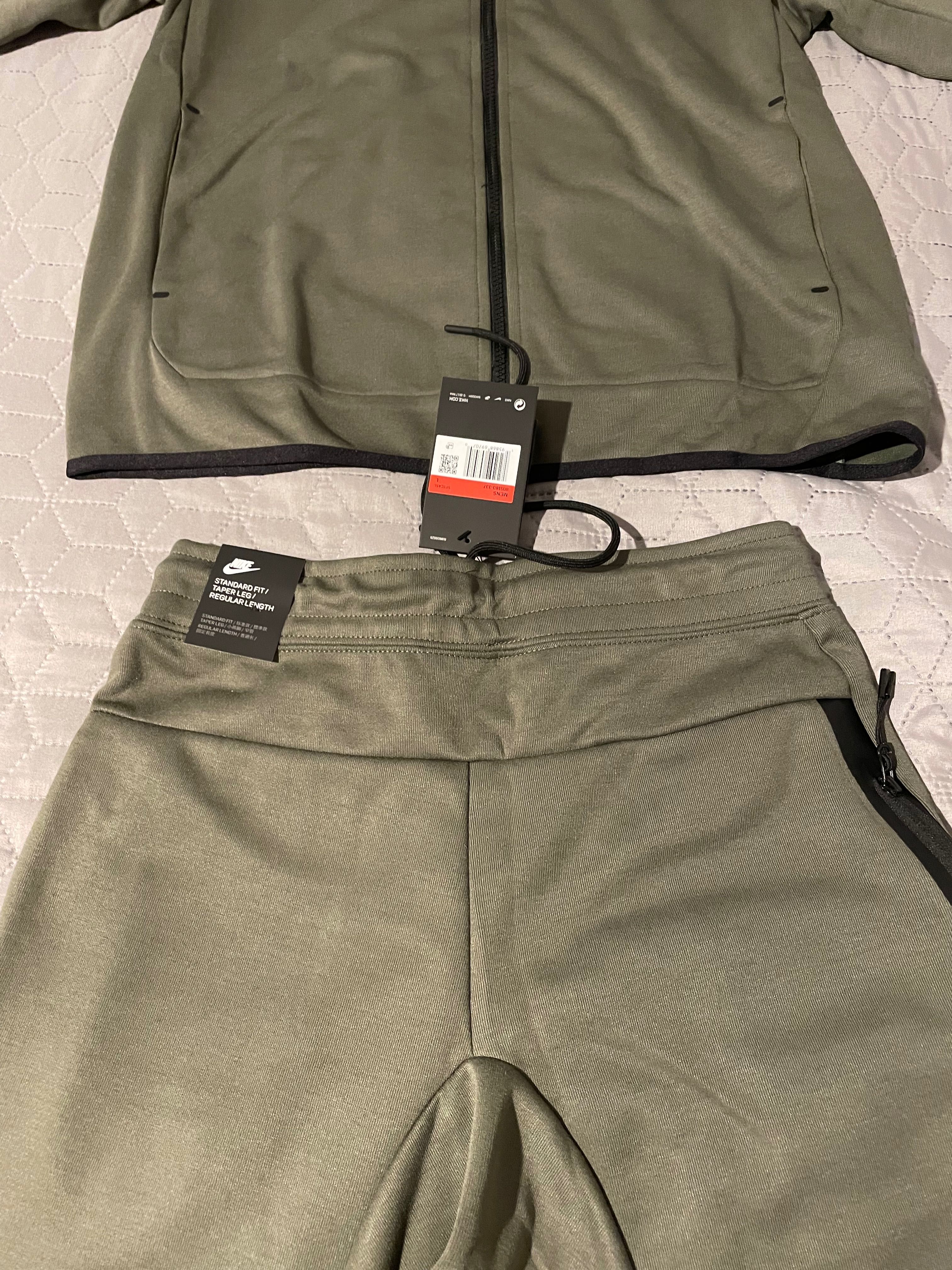 Нов Спортен Екип Nike Tech Fleece - Army Green