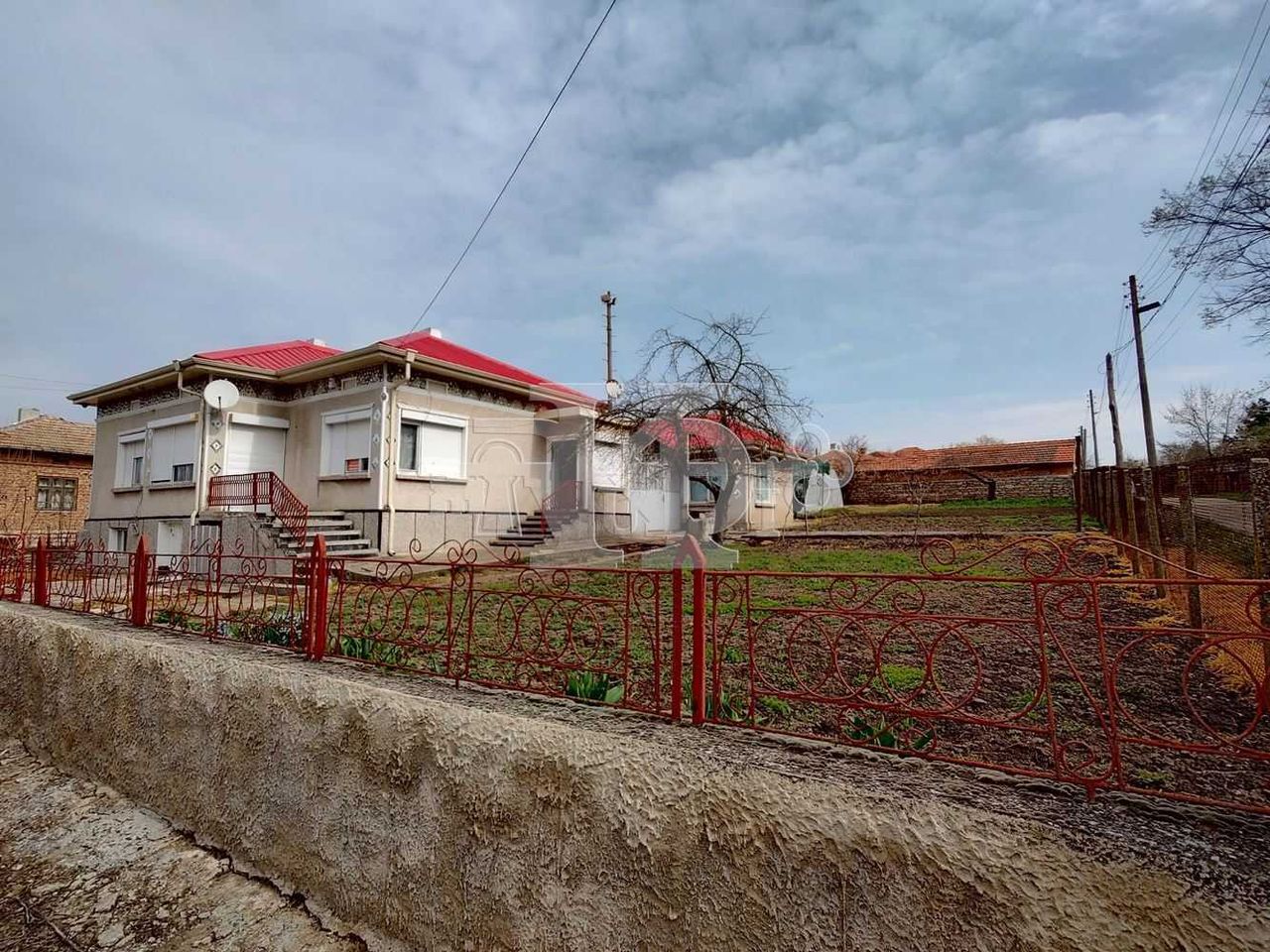 Продава се Къща в с. Кардам, Област Добрич - 120 кв.м за 340 €/кв.м - Снимка #12
