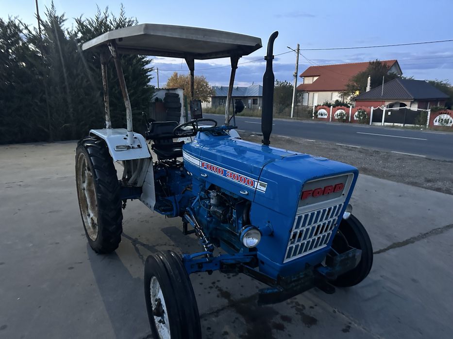 Tractor ford 3600  impecabil servo directie roti late si inguste