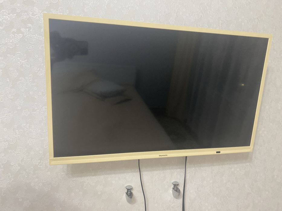 Продам телевизор