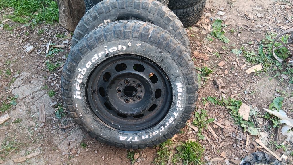 5х120 R16 гуми off road бъги бмв 2бр