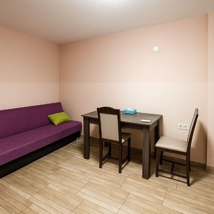 Дава се под наем Двустаен апартамент в Варна, Трошево - 40 кв.м за 350 € - Снимка #2