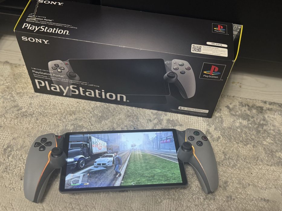 Playstation portal продам в идеальном состоянии