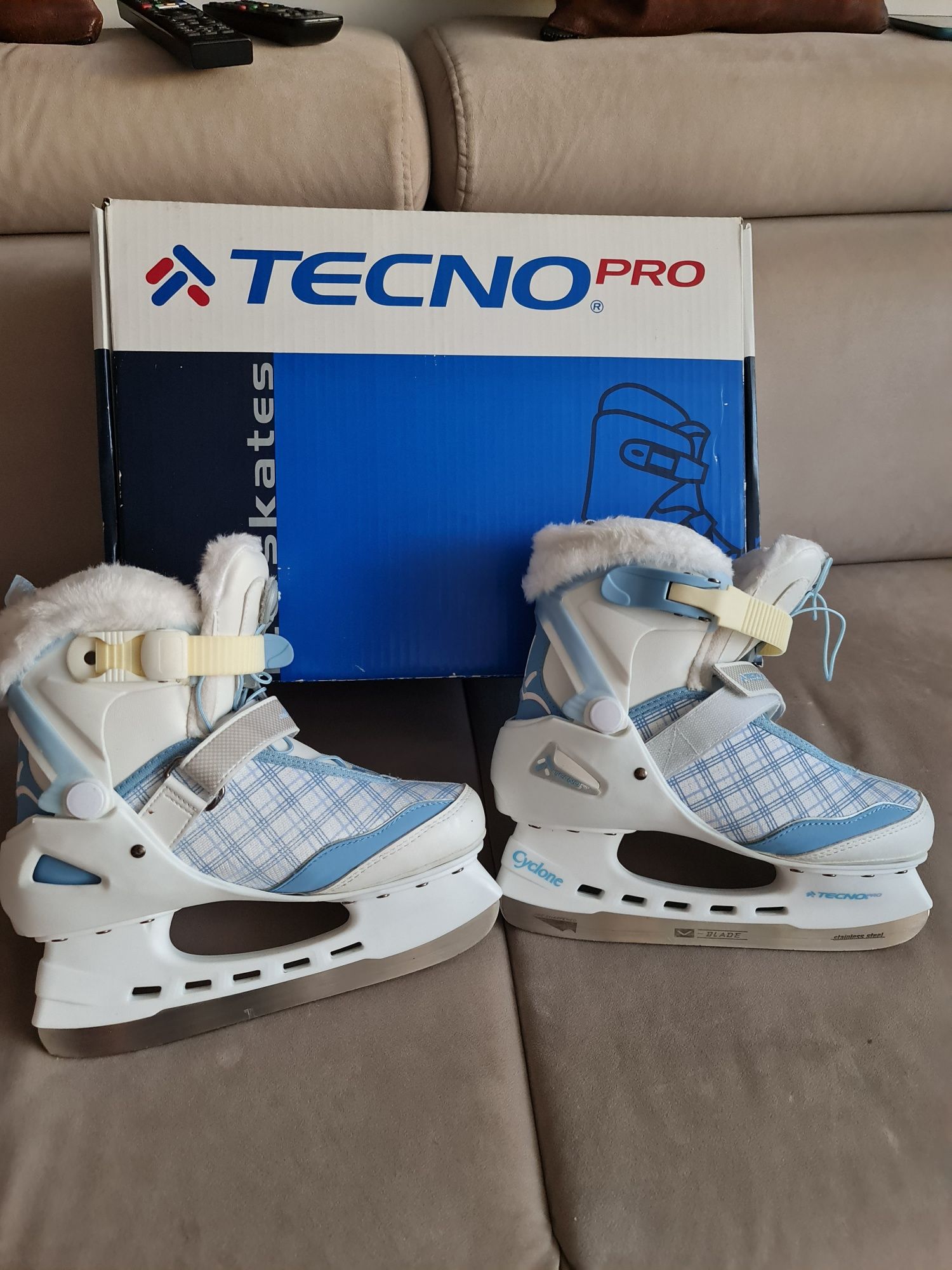 Patine gheață de dama, Tecno Pro, mărimea 37, noi, nepurtate