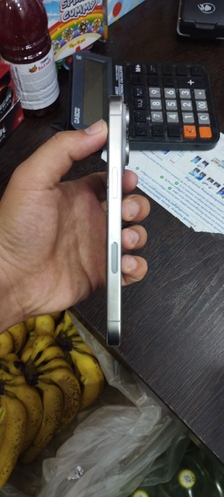 Iphone 16 pro yangi