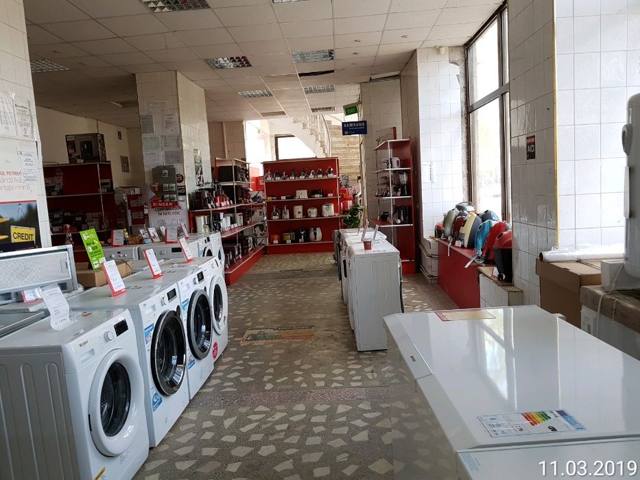 Spatiu comercial P+1E