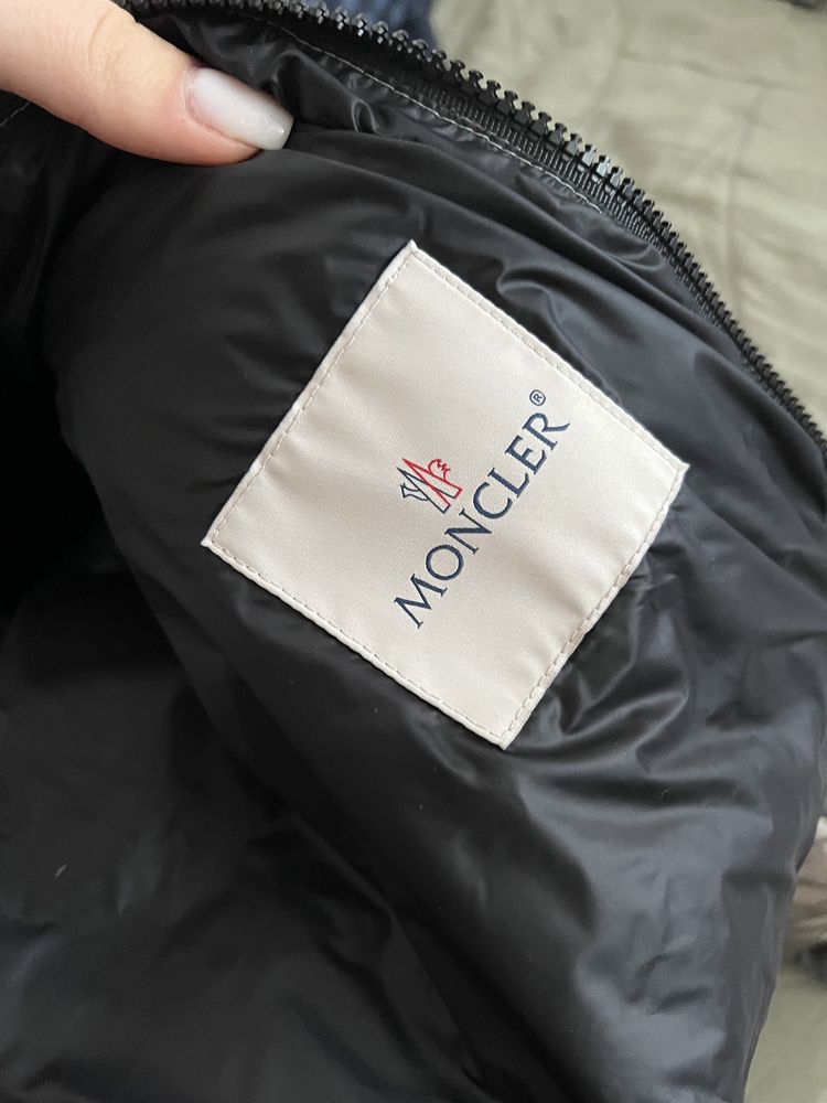 Geaca Moncler Gris Giubbotto - ORIGINALA