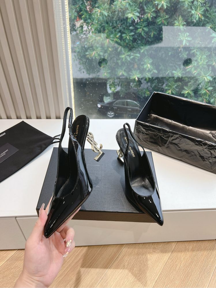 Saint Laurent 35-42