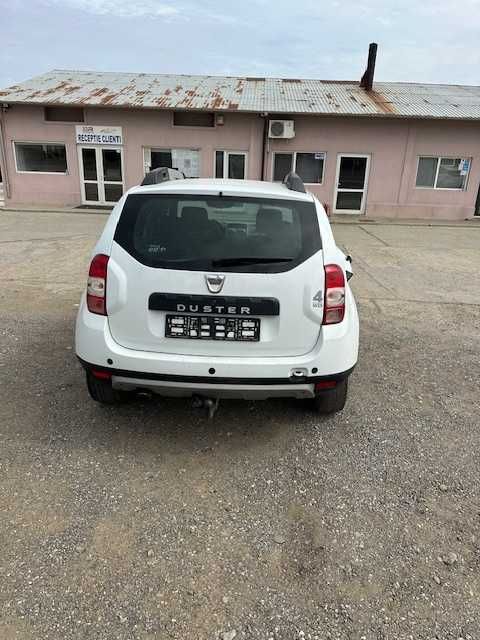 Dezmembrari Dacia Duster 2 2015 suv Motor 1.2 TCE complet fara anexe