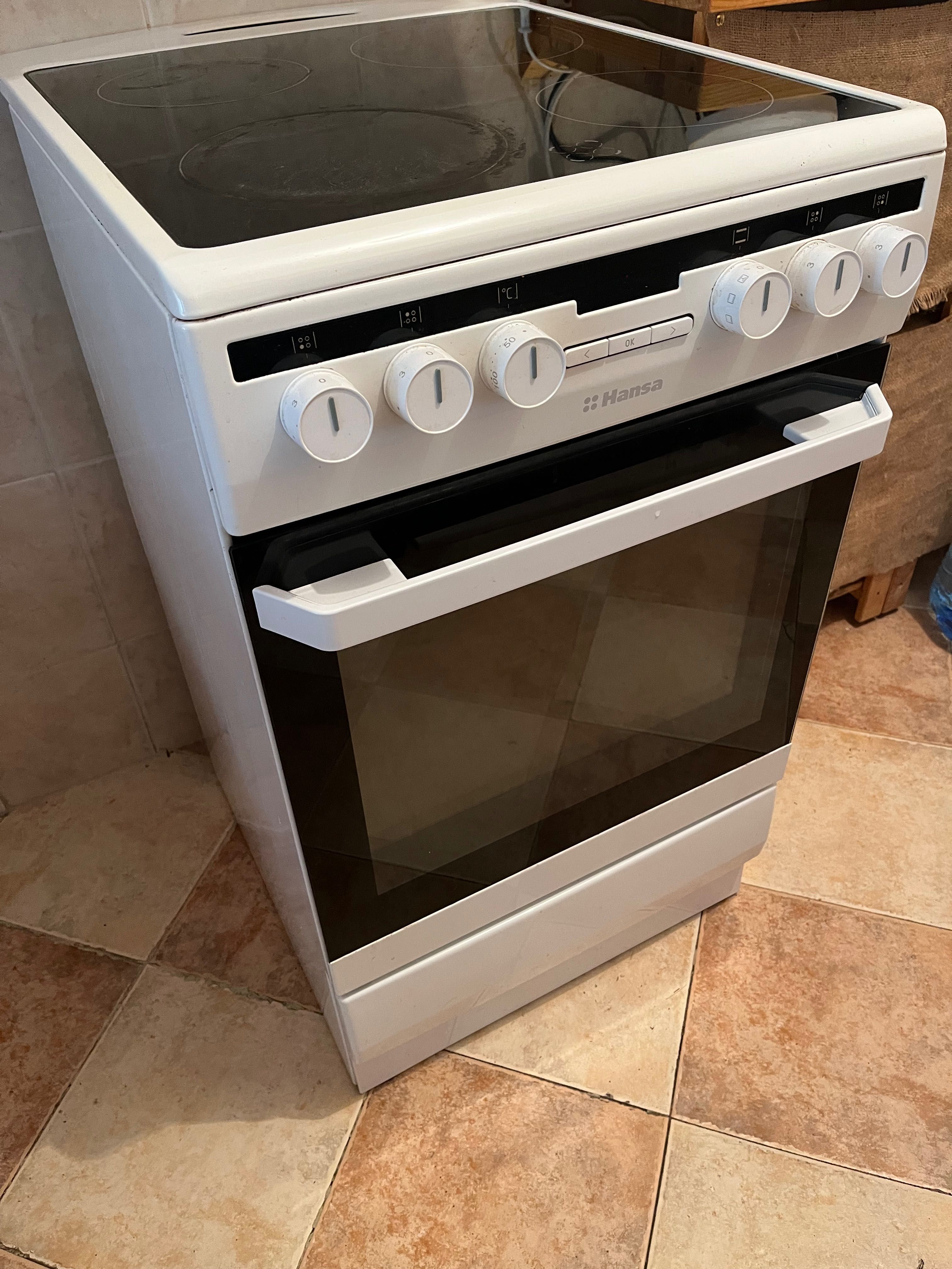 Готварска печка HANSA MCCW58200