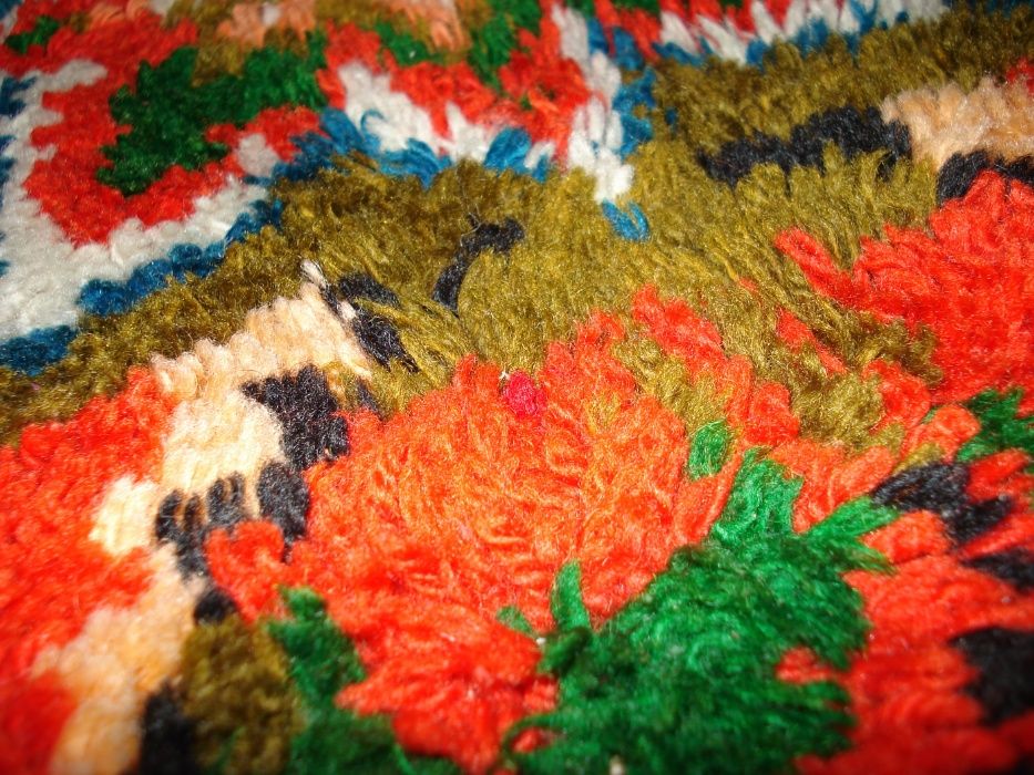 Изключително красив Губер (китеник, одеало, килим )- пъстър и колорите