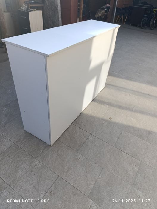 Продам стол ресепшн