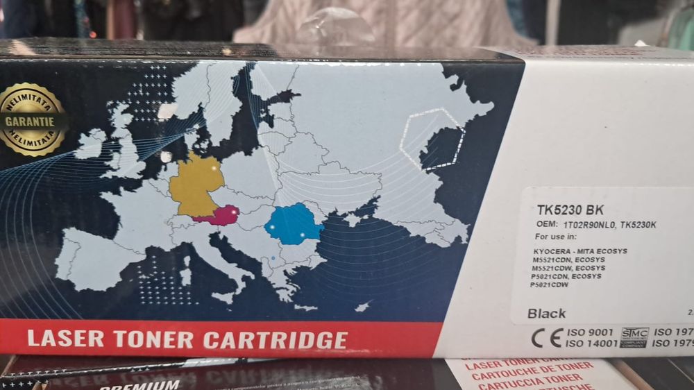 Vând cartușe imprimanta Kyocera