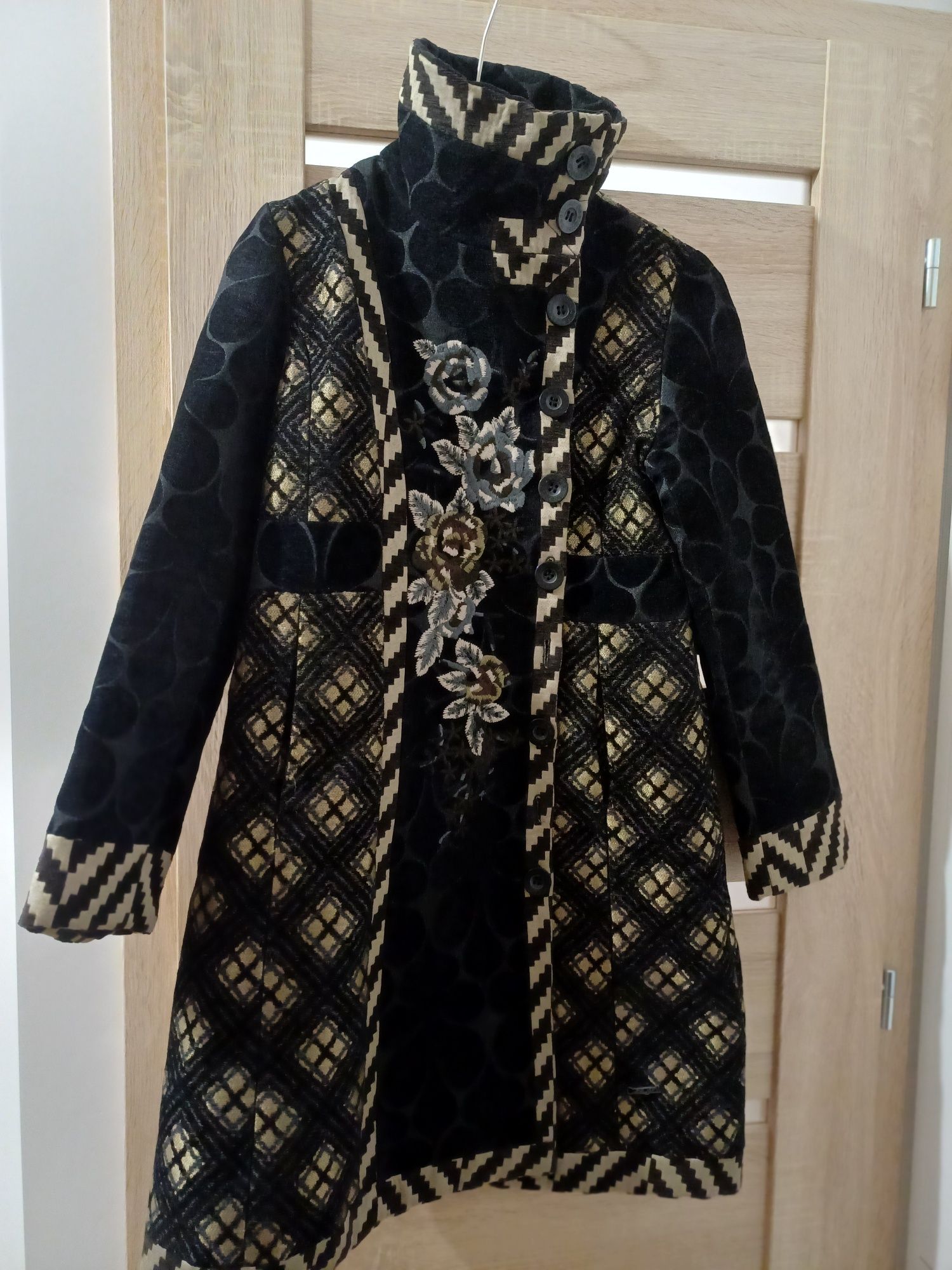 Палто Desigual оригинално