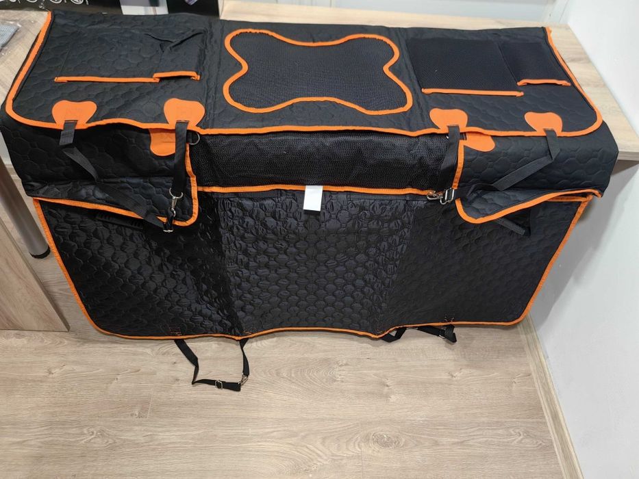 Car Seat Cover за кучета – защита за колата и комфорт за любимеца ти