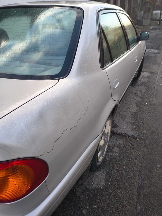 Тойота корола Toyota corolla 1.6 2002