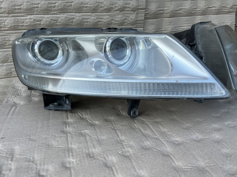 Faruri / Far stanga / Far dreapta VW Phaeton Non facelift