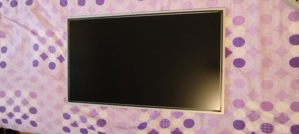 Display / ecran monitor / TV / 27" 2k LM270WQ3