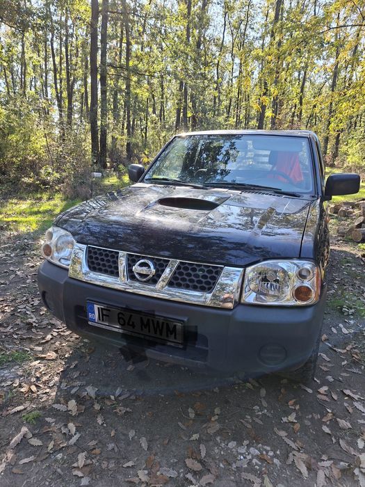 Nissan navara d22.