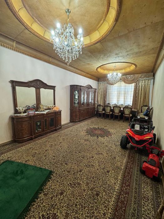 Урикзор 6 сотих 6 та хона ховли сотилади Срочно 20/30