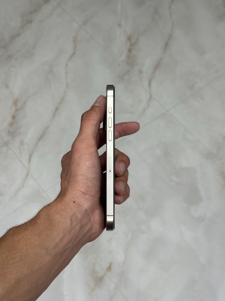 iPhone 15 Pro Max 256/88% ideal natural titan